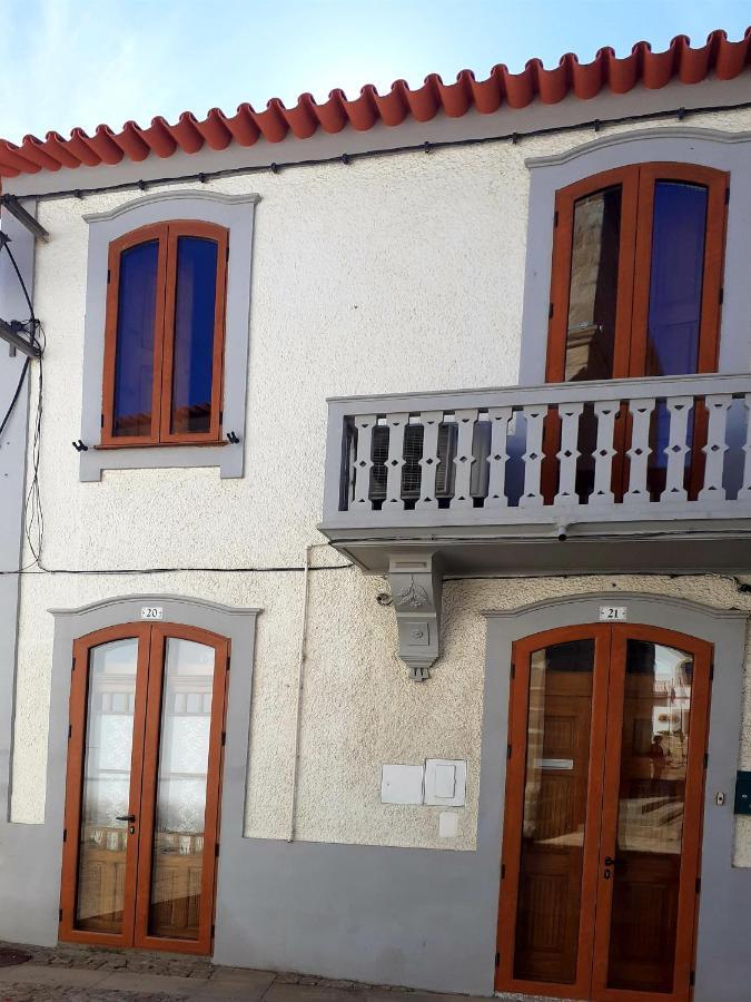 Casa Do Largo Da Igreja Βίλα Vila Nova de Fozcoa Εξωτερικό φωτογραφία